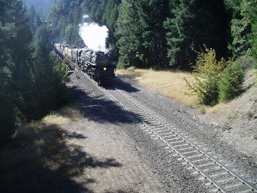 3985 UP Challenger in Feather River Canyon